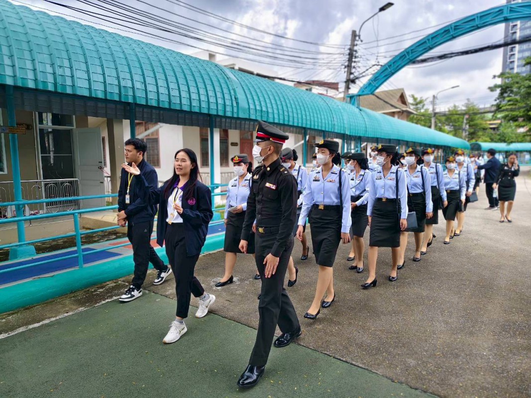 ให้การต้อนรับคณะอาจารย์ นักเรียนพยาบาล  วิทยาลัยพยาบาลกองทัพบก เขาฝึกปฏิบัติงาน