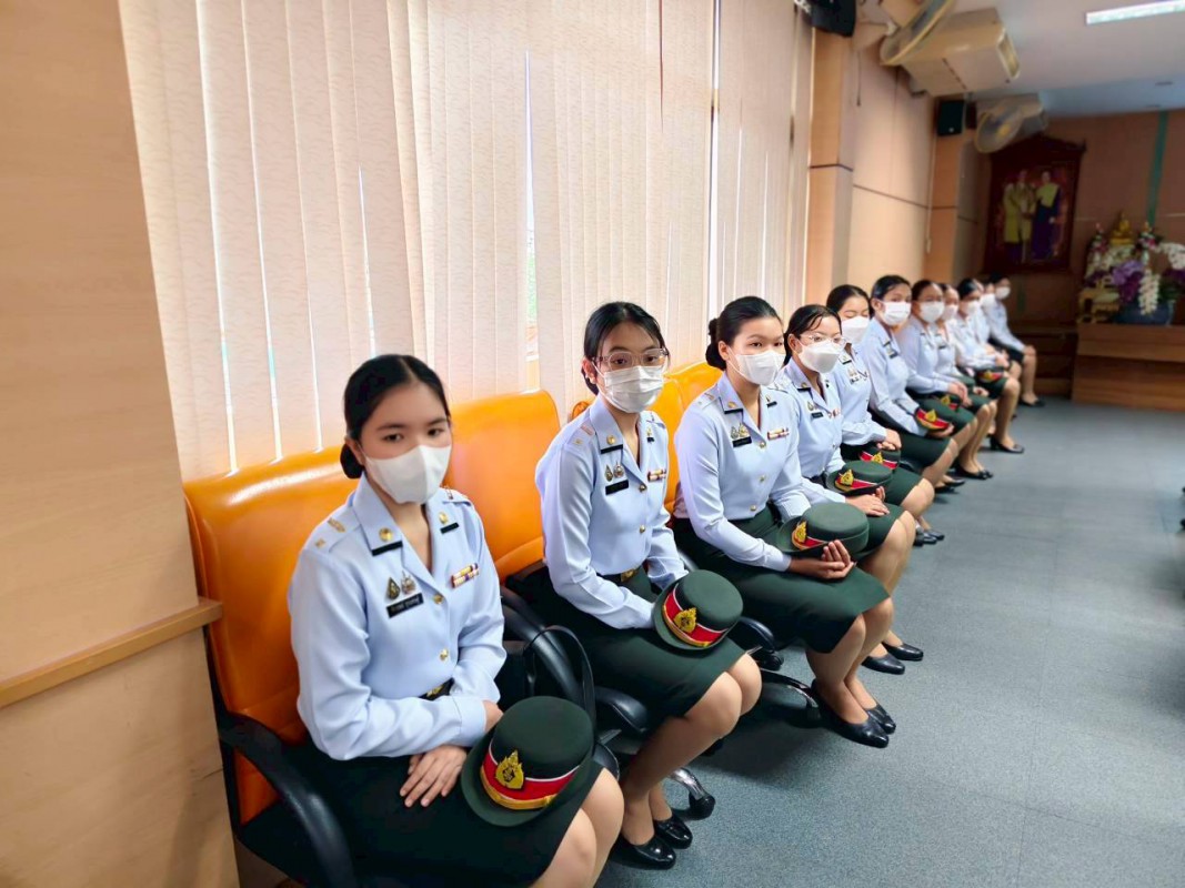 ให้การต้อนรับคณะอาจารย์ นักเรียนพยาบาล  วิทยาลัยพยาบาลกองทัพบก เขาฝึกปฏิบัติงาน