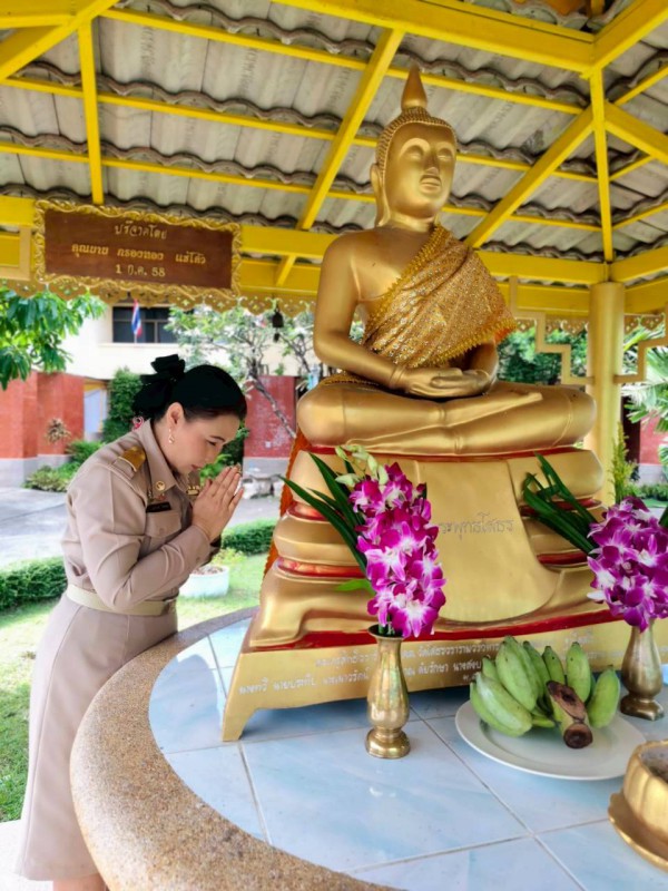 จัดพิธีสักการะ พร้อมเปลี่ยนผ้าสไบ ห่มองค์พระประชาบดี  ณ ศพส.บ้านบางแค