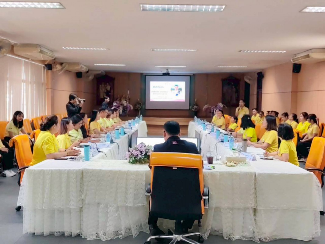 ให้การต้อนรับ อธิบดีกรมกิจการผู้สูงอายุ และคณะผู้บริหาร ตรวจเยี่ยมการดำเนินงานของศูนย์ฯ